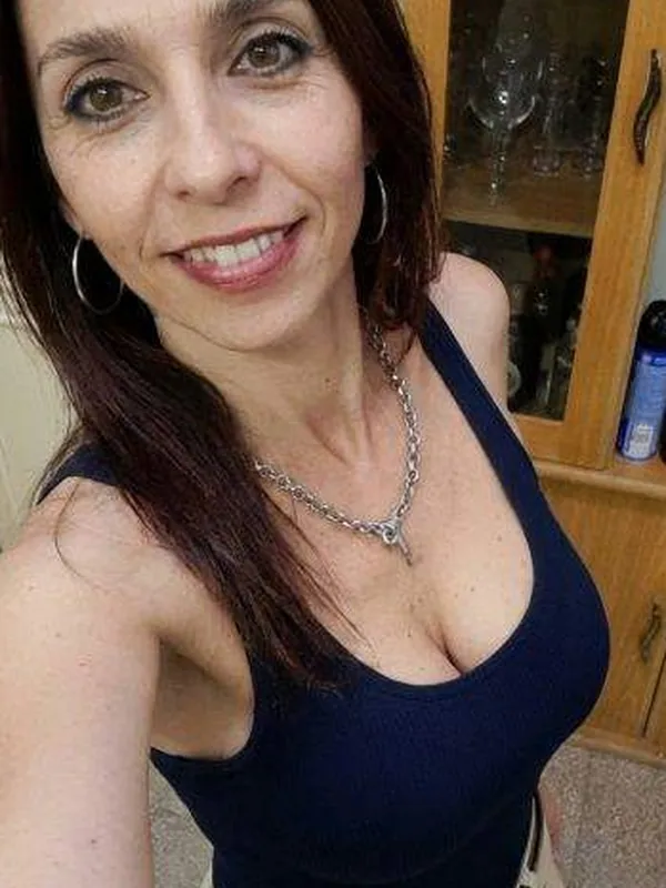 Kelly, 30 ans, femme chaude à Amiens