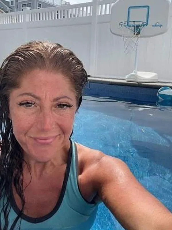 Nadine, 55 ans, femme chaude à Amiens