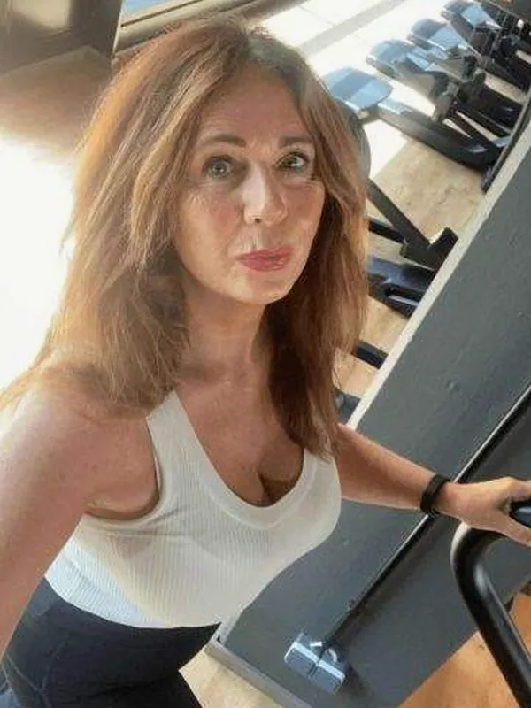 Ilona, 22 ans, femme chaude à Bordeaux