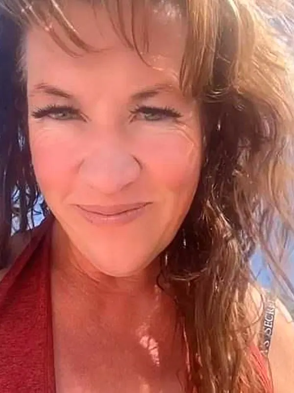 Annick, 56 ans, femme chaude à Brest