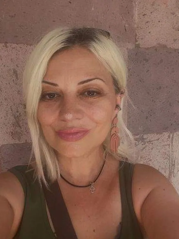 Solène, 30 ans, femme chaude à Grenoble