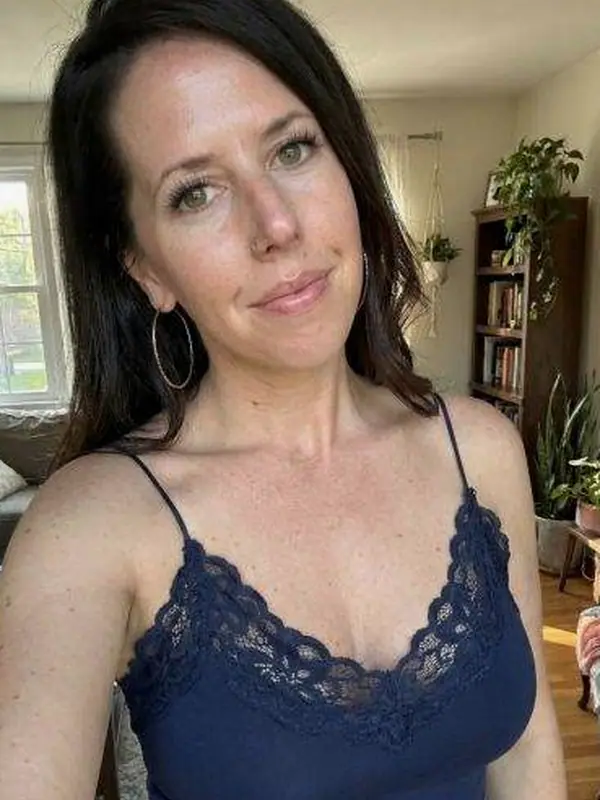 Olivia, 30 ans, femme chaude à Lyon
