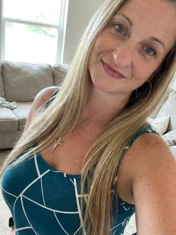 Victoire, 29 ans, femme chaude à Paris