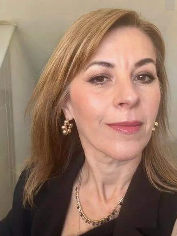 Inès, 26 ans, femme chaude à Rennes